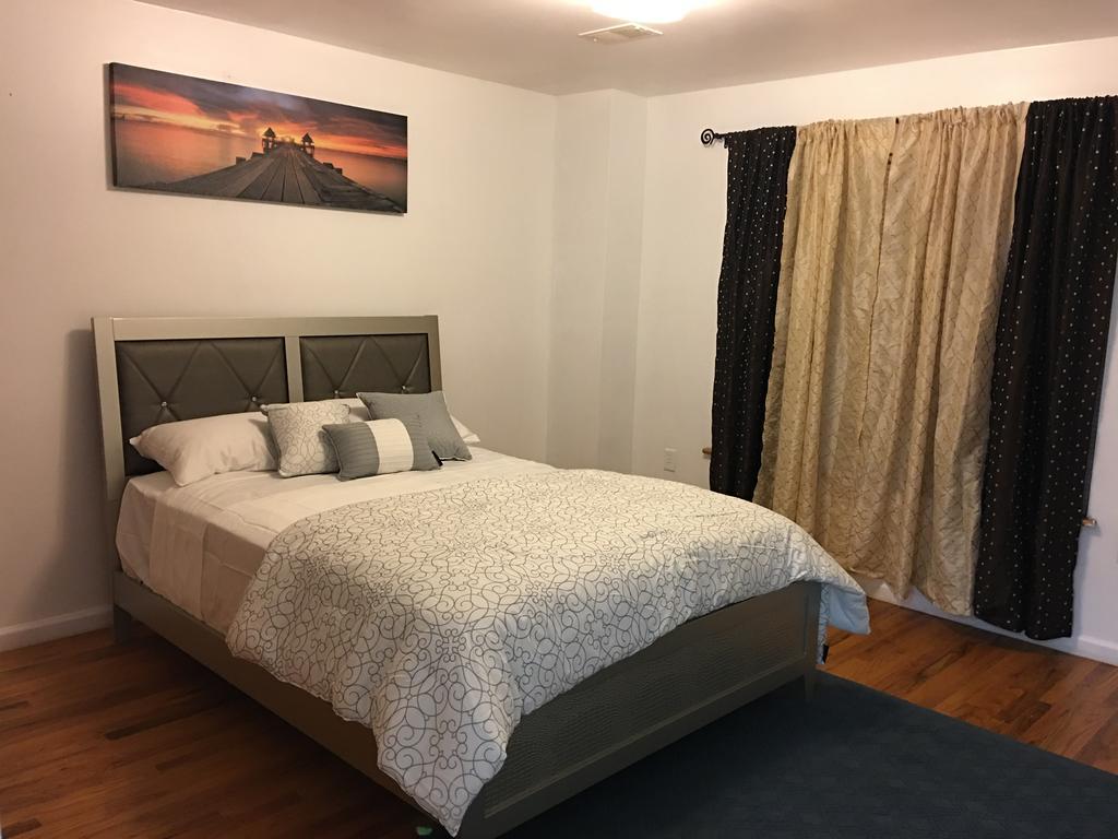 Mojoy Homesuites At Runyon نيوآرك المظهر الخارجي الصورة