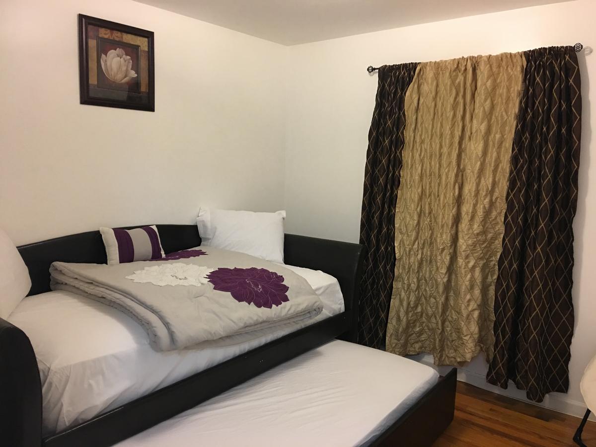 Mojoy Homesuites At Runyon نيوآرك المظهر الخارجي الصورة