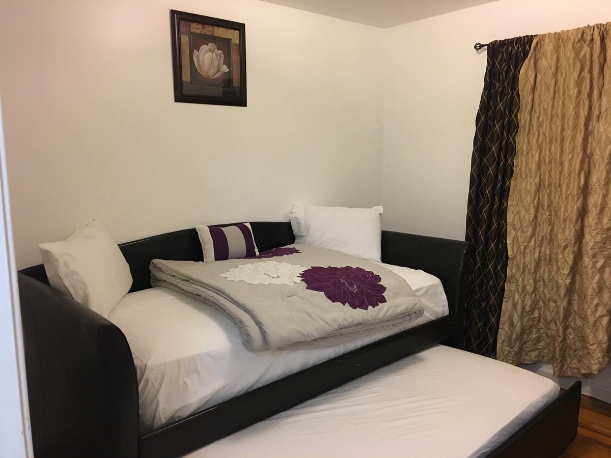 Mojoy Homesuites At Runyon نيوآرك المظهر الخارجي الصورة